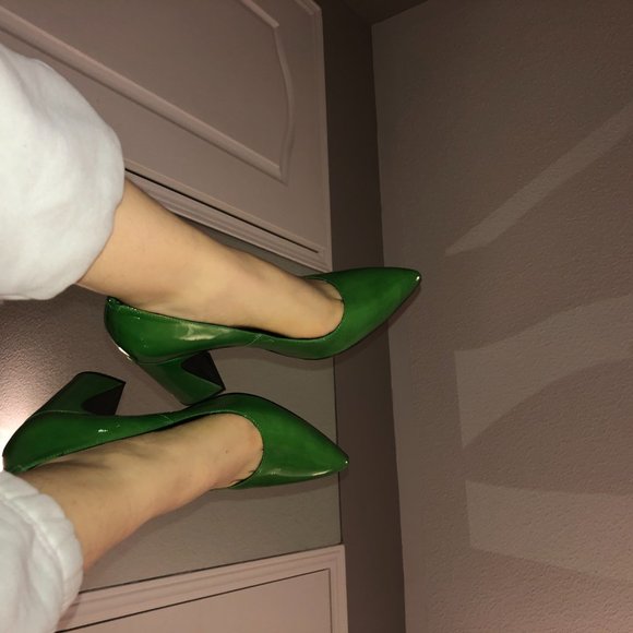 Kelly Green L’Intervalle Pumps - Picture 5 of 7